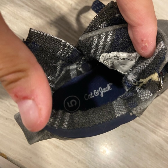 🖤 Little boy boots! 💙 - Picture 8 of 10